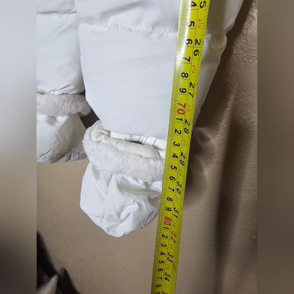 THE CHILDREN'S PLACE Cozy Down Snow 18 Mos Mittens & Feet Covers Fox Fur Trim‎ - Picture 3 of 7